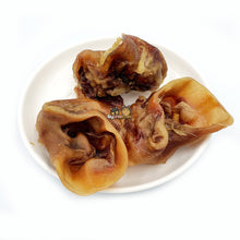 Load image into Gallery viewer, Pig Inner Ear Crunch Dog Treats
